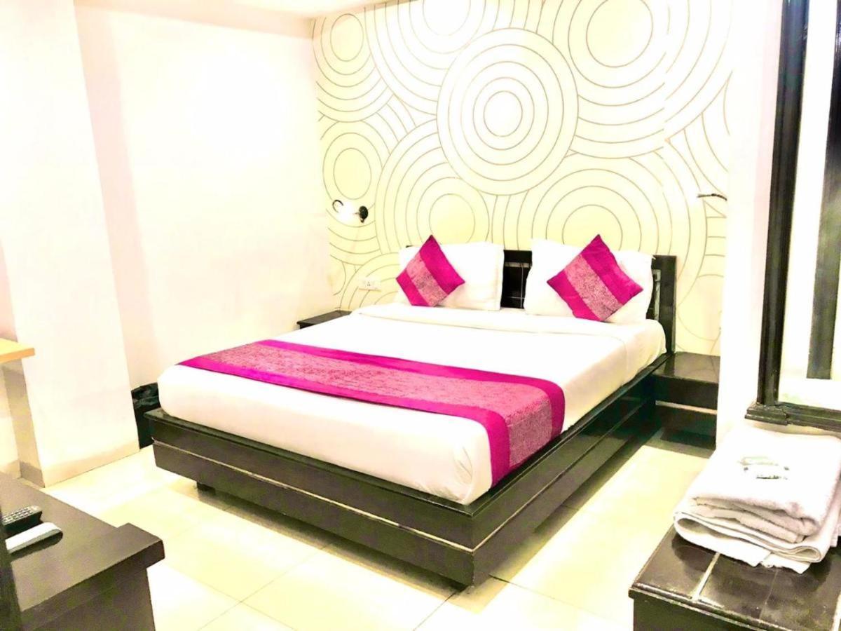 Hotel Queens Tower Amritsar Ngoại thất bức ảnh